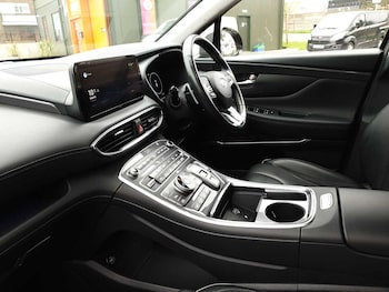 Used Hyundai Santa Fe 2022 for sale - 78021536: Photo