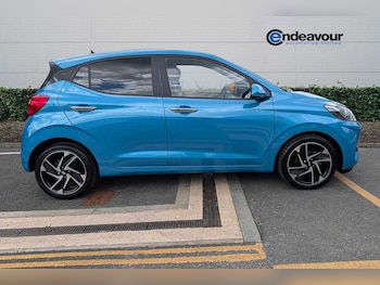 Used Hyundai i10 2023 for sale - 78555488: Photo