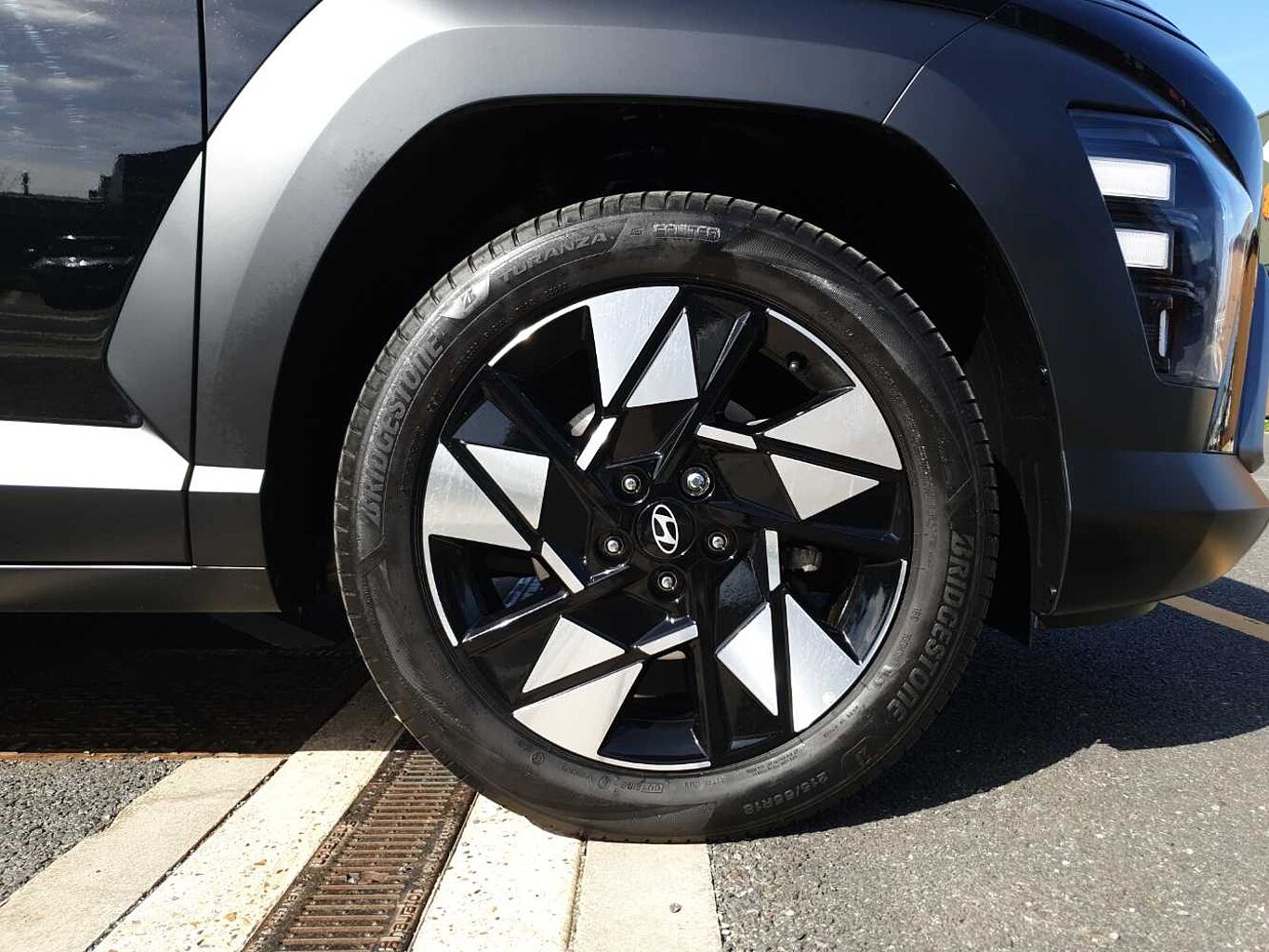 Used Hyundai KONA 2025 for sale - 78021480: Photo 5