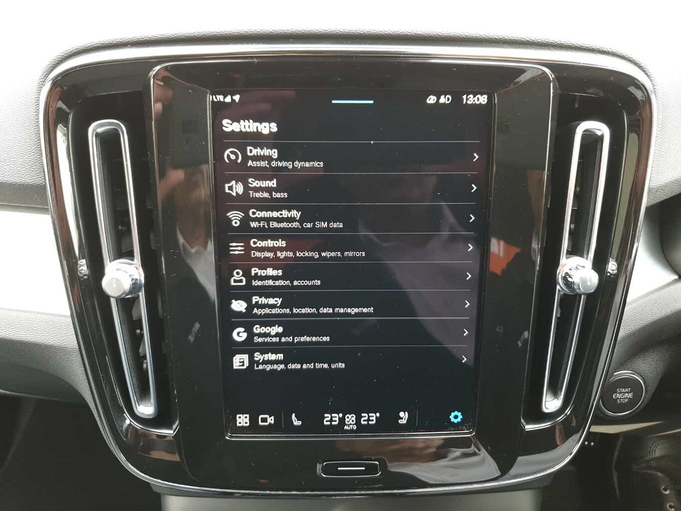 Used Volvo XC40 2024 for sale - 78021489: Photo 41