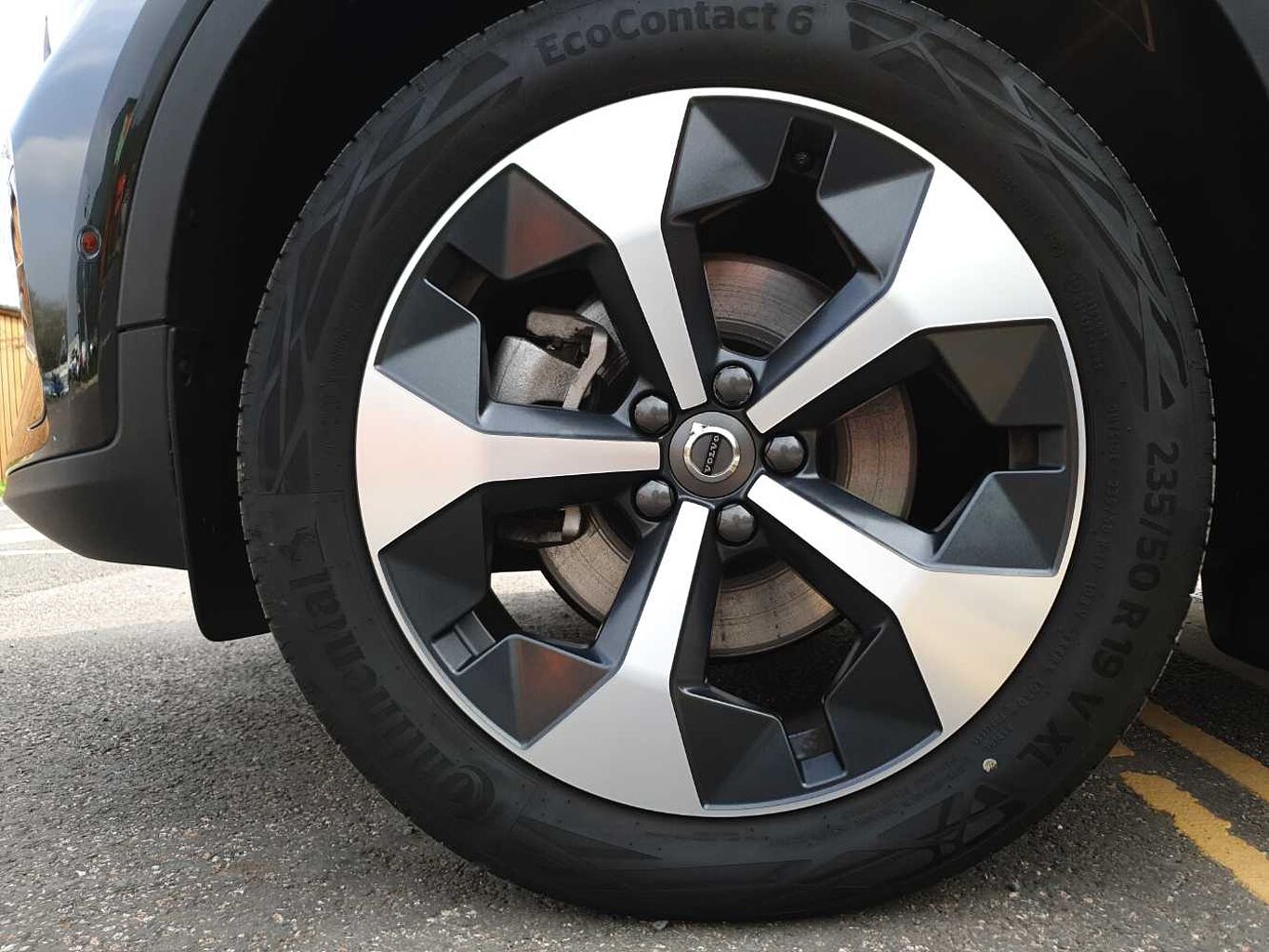 Used Volvo XC40 2024 for sale - 78021489: Photo 48