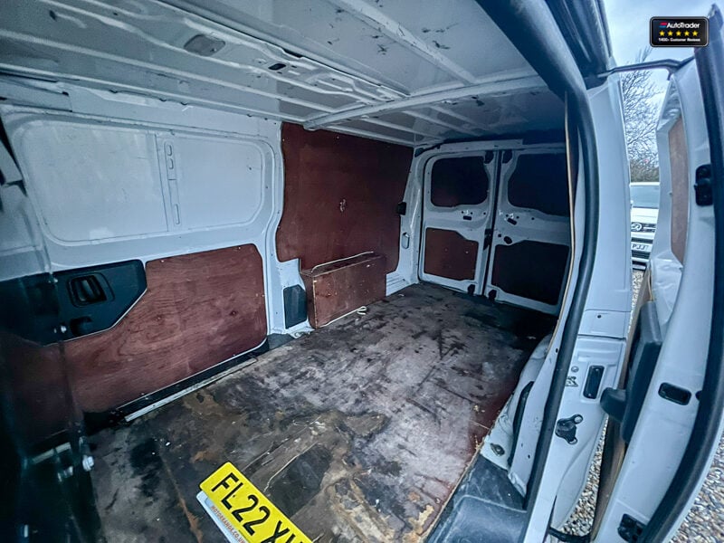 Used Vauxhall Vivaro 2022 for sale - 77042016: Photo 11