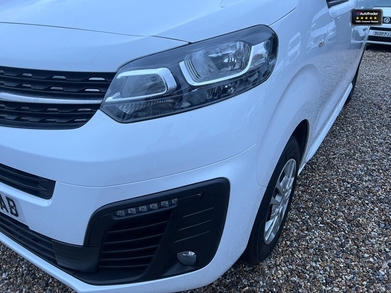 Used Vauxhall Vivaro 2022 for sale - 77042016: Photo 20