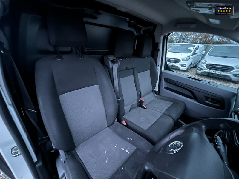 Used Vauxhall Vivaro 2022 for sale - 77042016: Photo 23