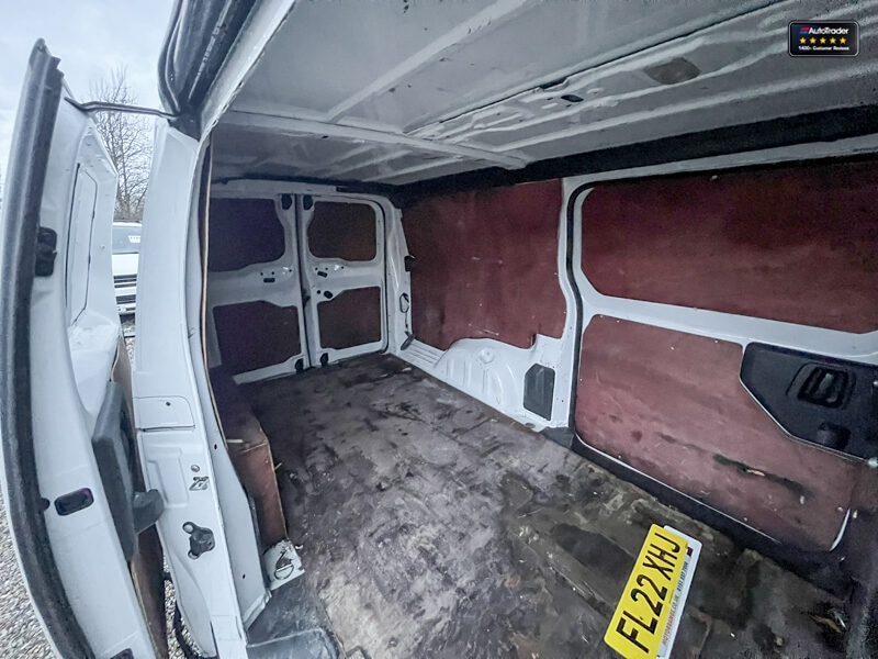 Used Vauxhall Vivaro 2022 for sale - 77042016: Photo 9