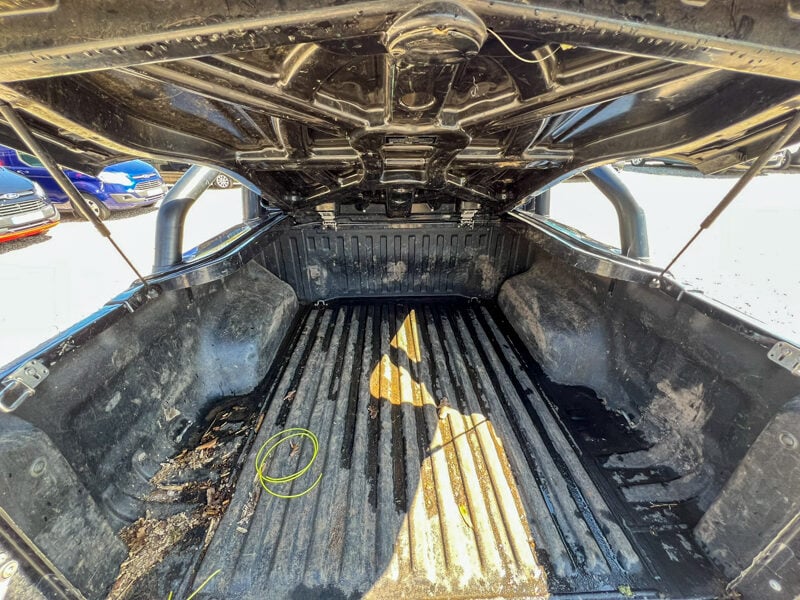 Used Volkswagen Amarok 2013 for sale - 78097924: Photo 10