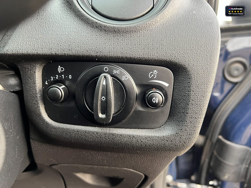 Used Ford Fiesta 2016 for sale - 77041808: Photo 28