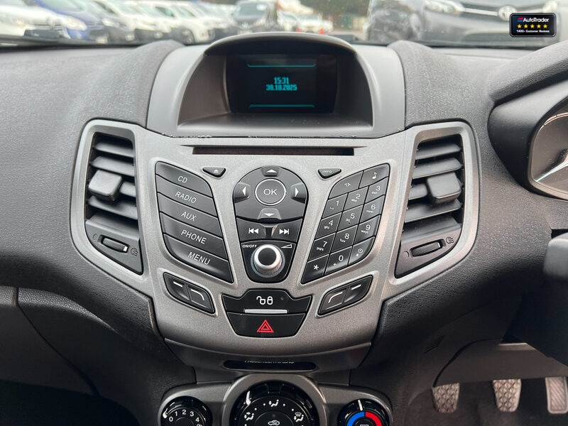 Used Ford Fiesta 2016 for sale - 77041808: Photo 35