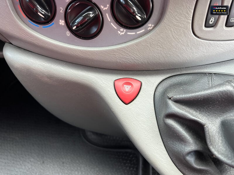 Used Vauxhall Vivaro 2009 for sale - 77041829: Photo 35