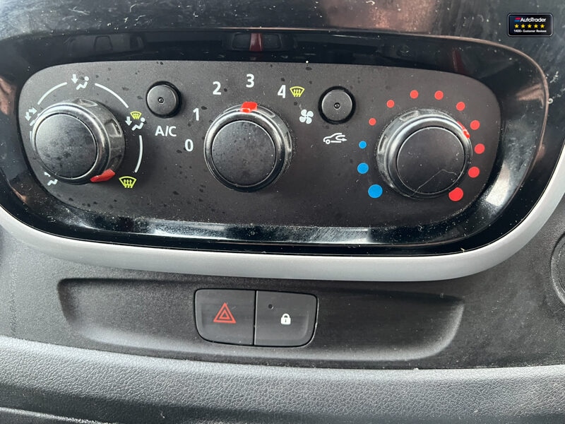 Used Renault Trafic 2019 for sale - 77042035: Photo 25