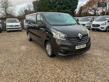 Used Renault Trafic 2019 for sale - 77042035: Photo