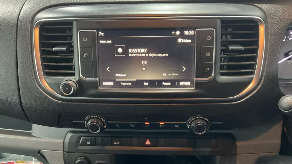 Used Vauxhall Vivaro 2020 for sale - 77608007: Photo 11