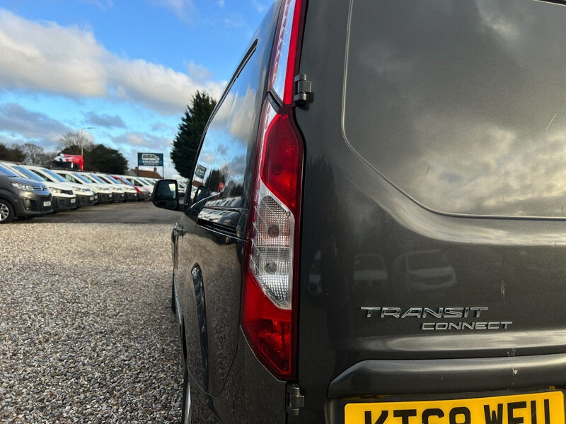 Used Ford Transit 2018 for sale - 77138761: Photo 18