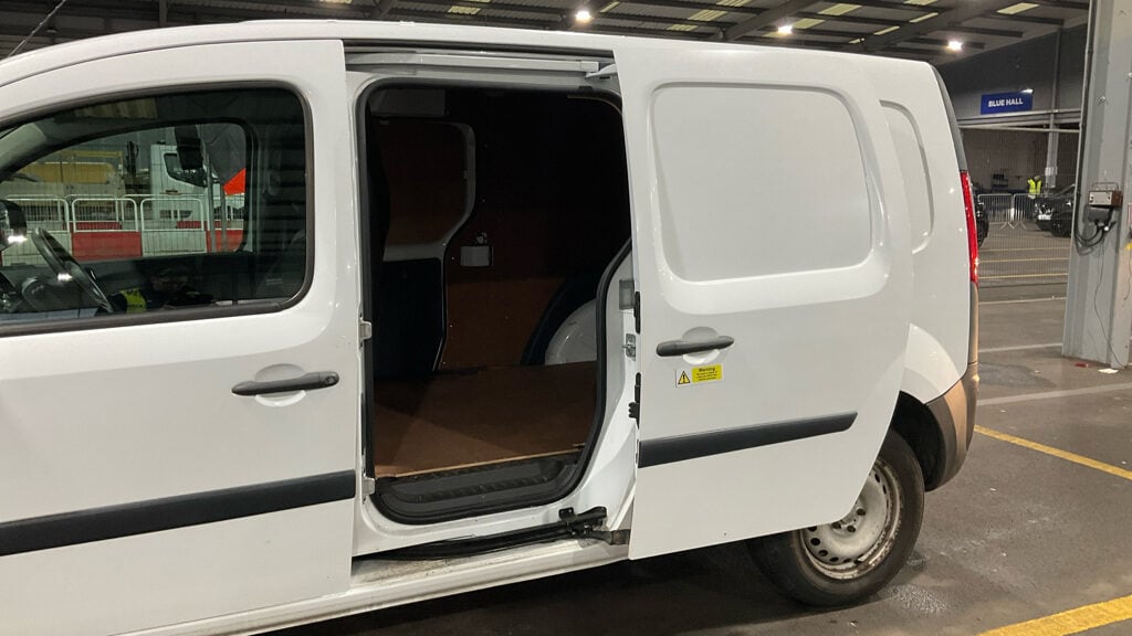 Used Renault Kangoo 2018 for sale - 77363387: Photo 8