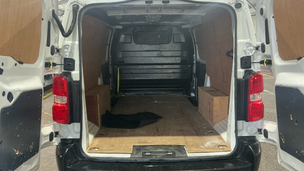 Used Vauxhall Vivaro 2021 for sale - 77363352: Photo 5