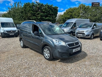 Used Peugeot Partner 2018 for sale - 75804186: Photo