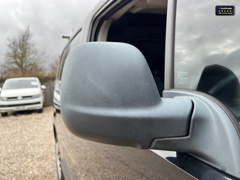 Used Citroen Berlingo 2019 for sale - 77041885: Photo 15