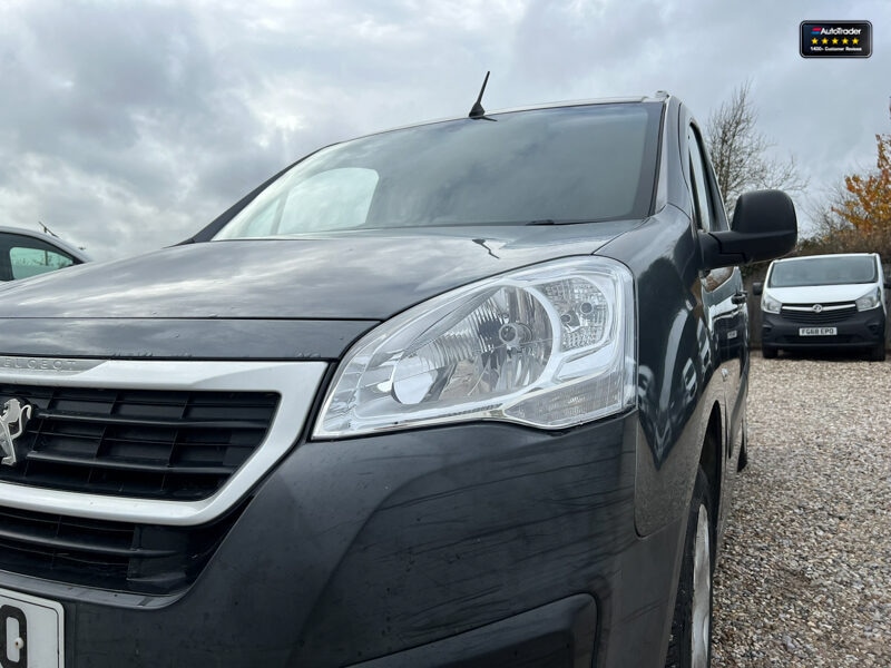 Used Peugeot Partner 2018 for sale - 77041724: Photo 17