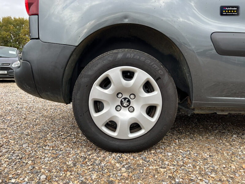 Used Peugeot Partner 2018 for sale - 77041724: Photo 20