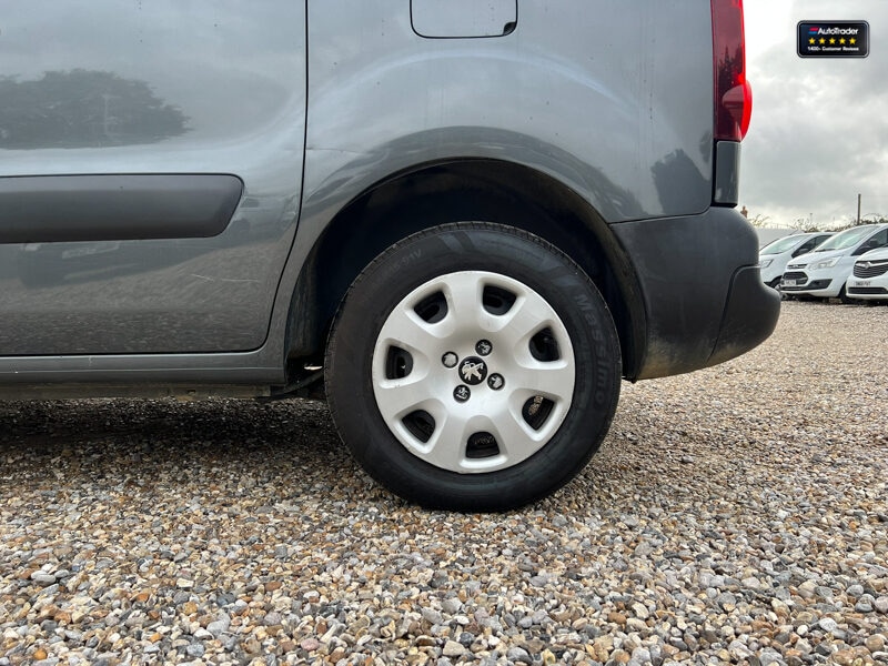 Used Peugeot Partner 2018 for sale - 77041724: Photo 23