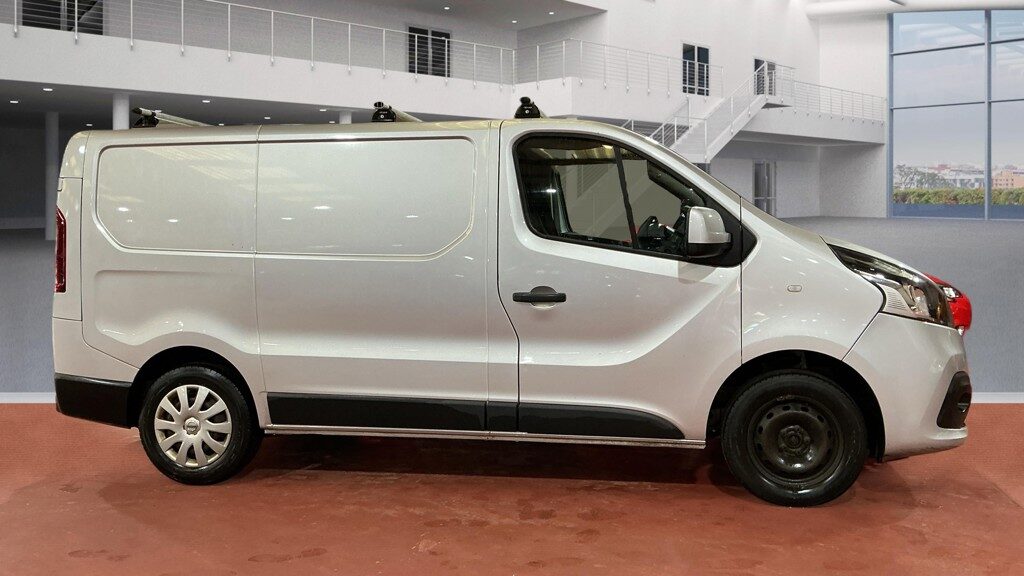 Used Nissan NV300 2019 for sale - 77608010: Photo 3
