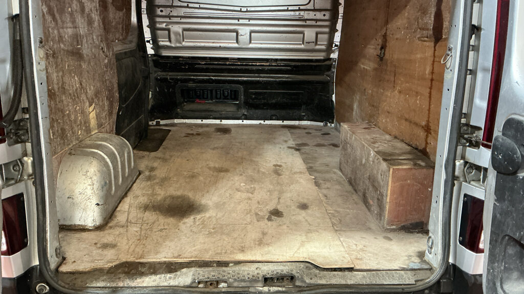 Used Nissan NV300 2019 for sale - 77608010: Photo 5