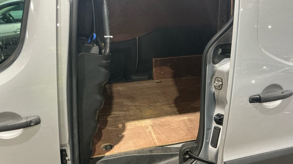 Used Peugeot Partner 2018 for sale - 77915586: Photo 8