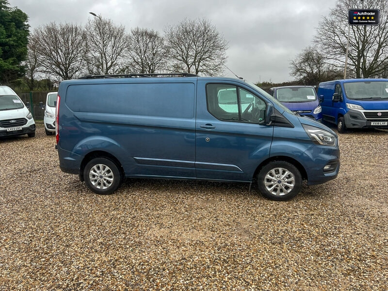 Used Ford Transit Custom 2019 for sale - 77042080: Photo 5