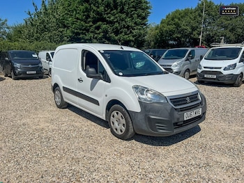Used Peugeot Partner 2017 for sale - 75426035: Photo