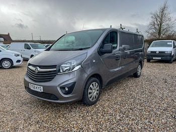 Used Vauxhall Vivaro 2018 for sale - 77450974: Photo