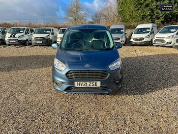 Used Ford Transit Courier 2021 for sale - 77042022: Photo