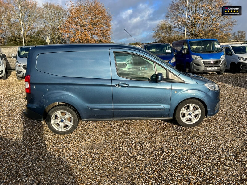 Used Ford Transit Courier 2021 for sale - 77042022: Photo 5