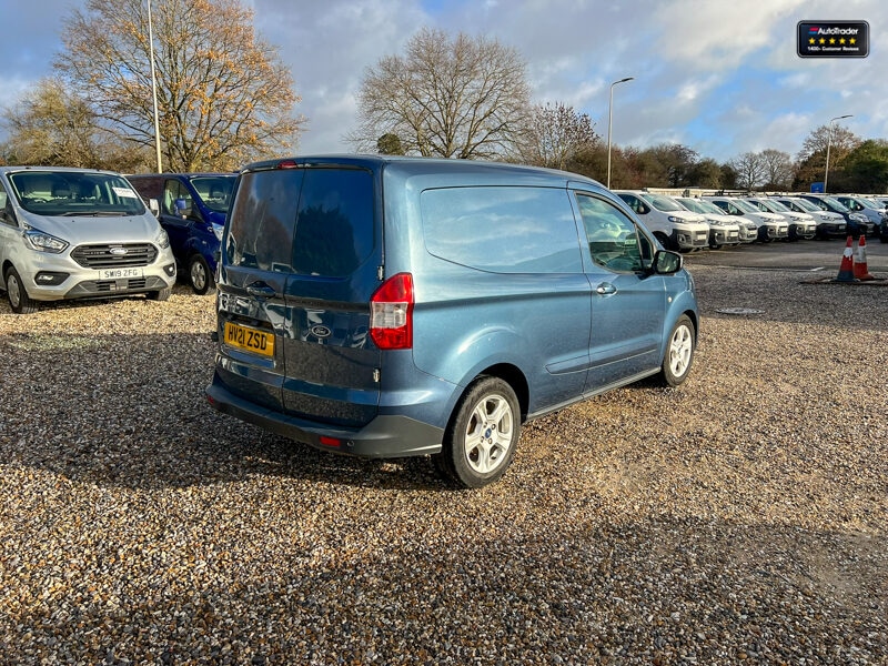 Used Ford Transit Courier 2021 for sale - 77042022: Photo 6