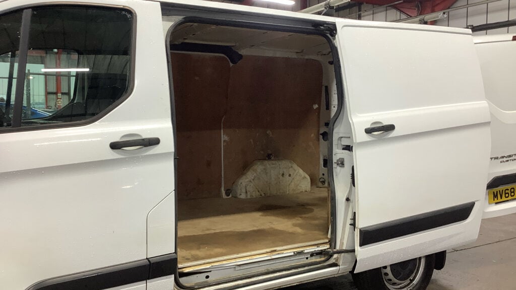 Used Ford Transit Custom 2018 for sale - 77296660: Photo 8