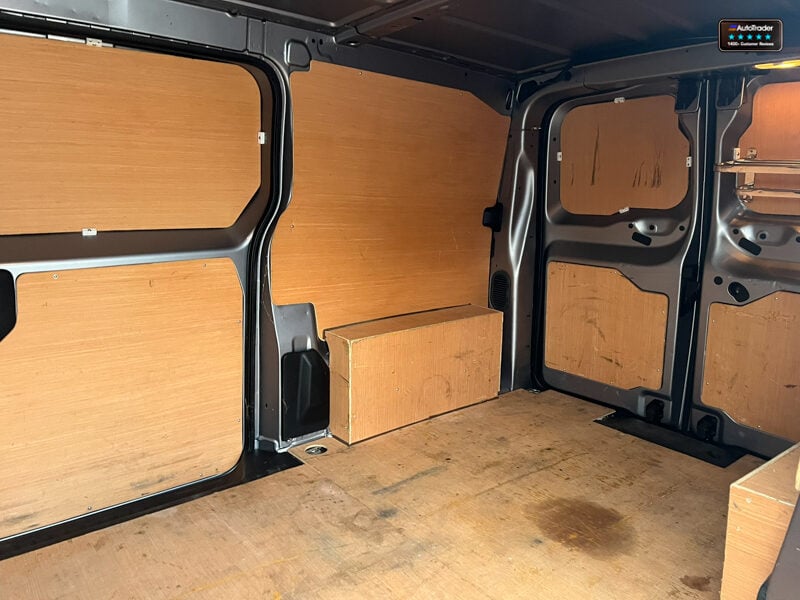 Used Vauxhall Vivaro 2021 for sale - 77041856: Photo 11