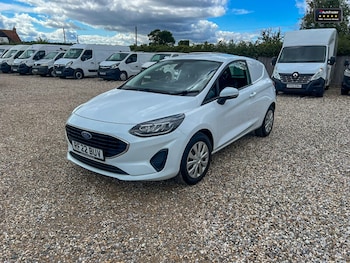 Used Ford Fiesta 2022 for sale - 77041817: Photo