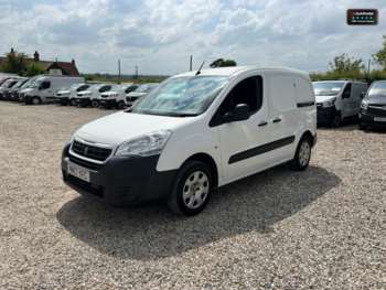 Used Peugeot Partner 2017 for sale - 74824565: Photo