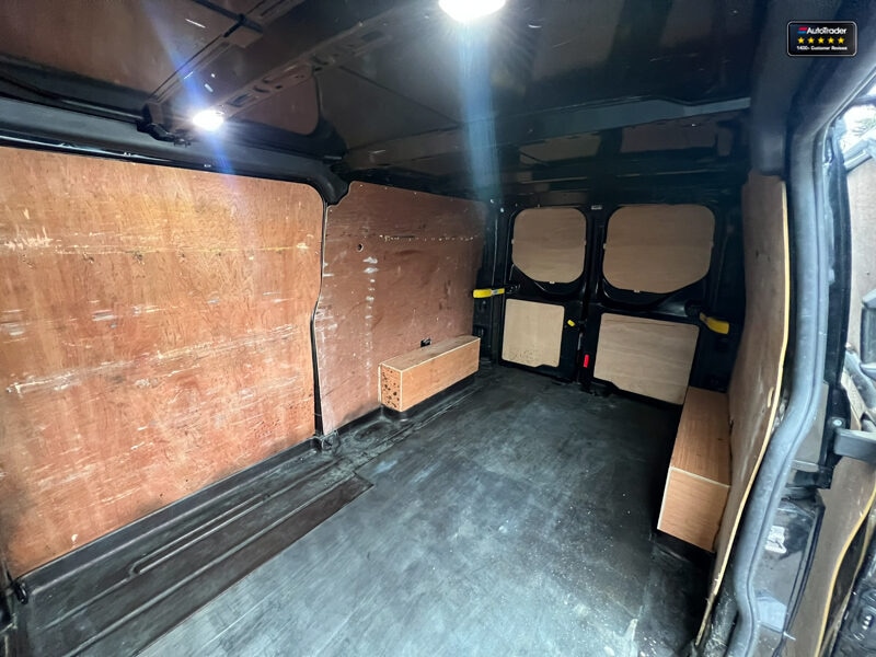 Used Ford Transit Custom 2018 for sale - 77042120: Photo 10