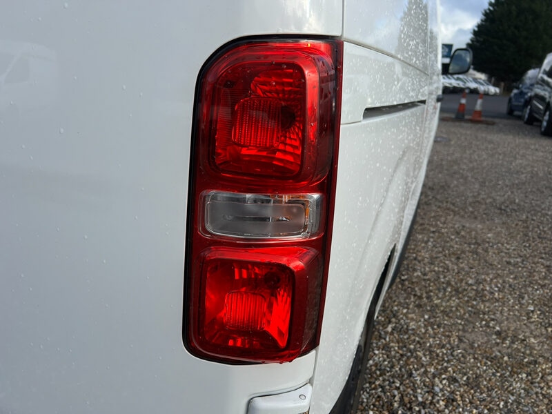Used Vauxhall Vivaro 2021 for sale - 77138764: Photo 25