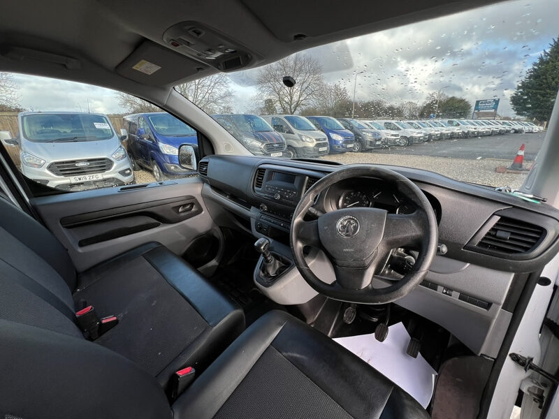 Used Vauxhall Vivaro 2021 for sale - 77138764: Photo 28