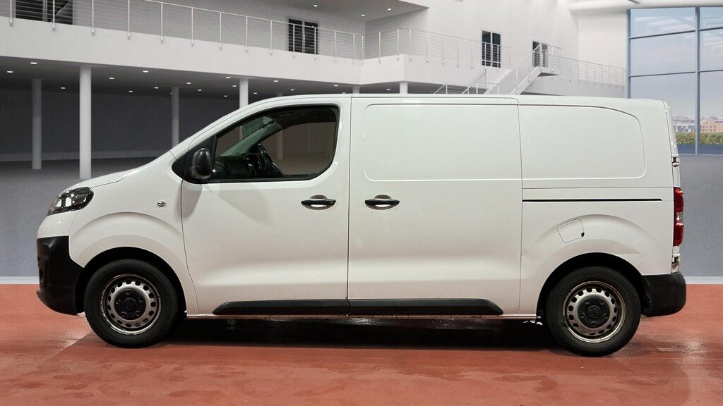 Used Vauxhall Vivaro 2021 for sale - 77138764: Photo 6
