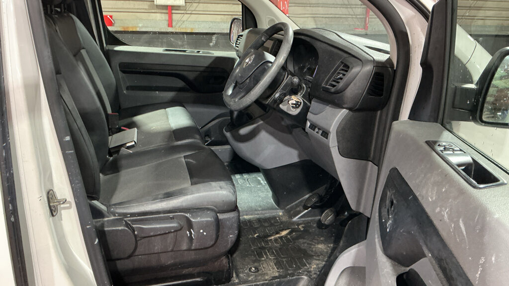 Used Vauxhall Vivaro 2021 for sale - 77138764: Photo 7