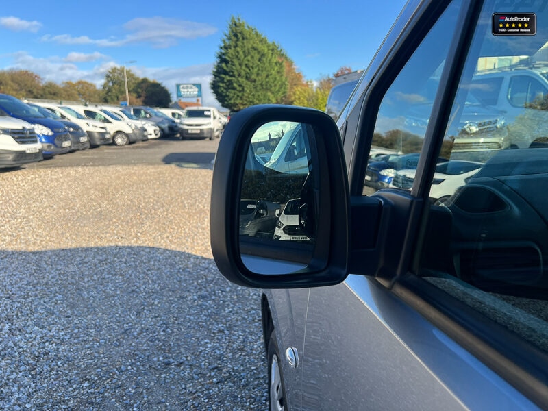 Used Vauxhall Combo 2019 for sale - 77041997: Photo 12