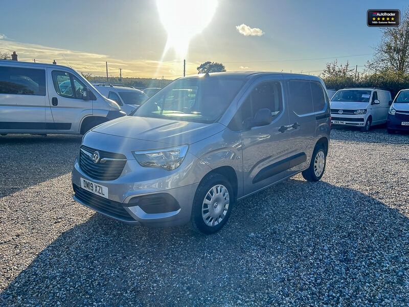 Used Vauxhall Combo 2019 for sale - 77041997: Photo 2