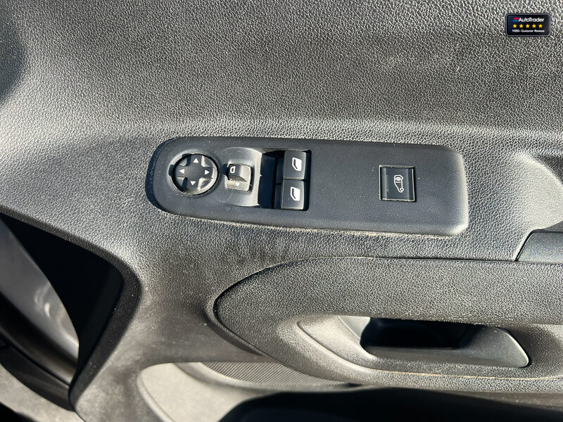 Used Vauxhall Combo 2019 for sale - 77041997: Photo 27