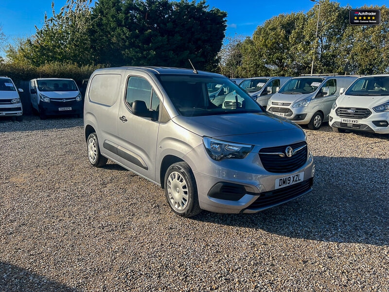 Used Vauxhall Combo 2019 for sale - 77041997: Photo 4