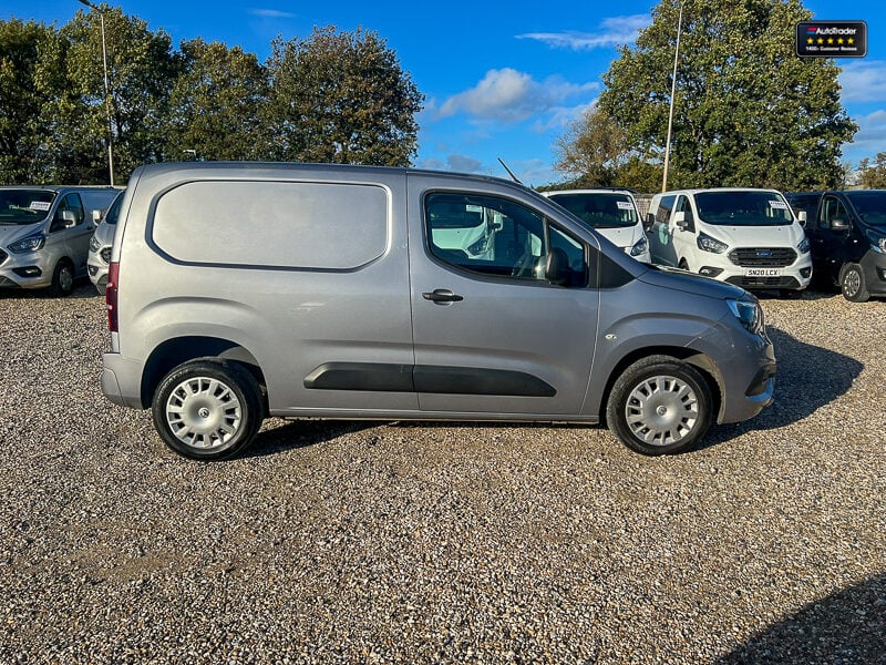 Used Vauxhall Combo 2019 for sale - 77041997: Photo 5