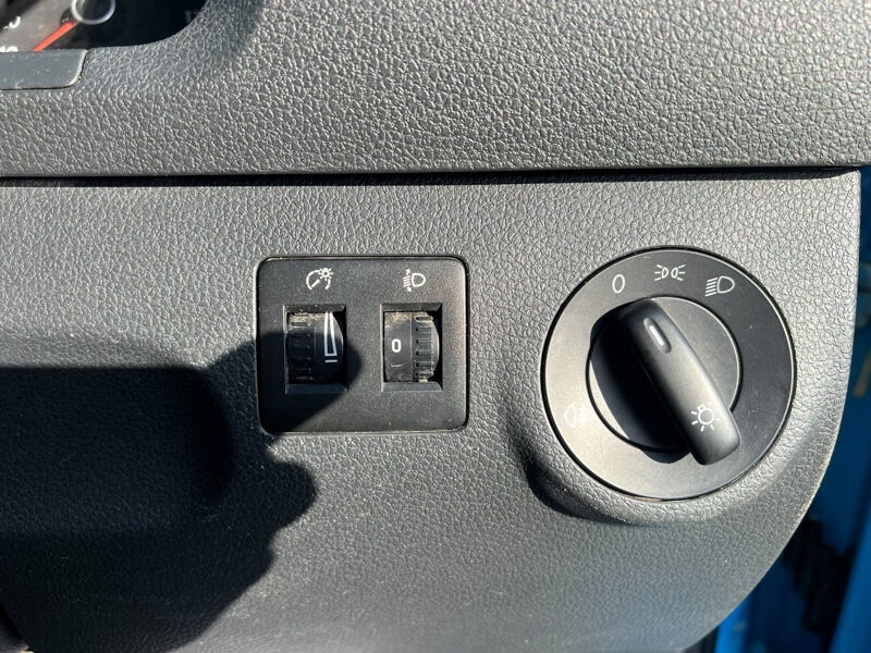 Used Volkswagen Caddy Maxi 2016 for sale - 77608017: Photo 35