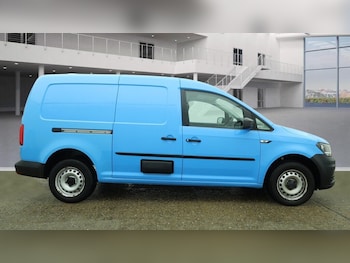 Used Volkswagen Caddy Maxi 2016 for sale - 77608017: Photo