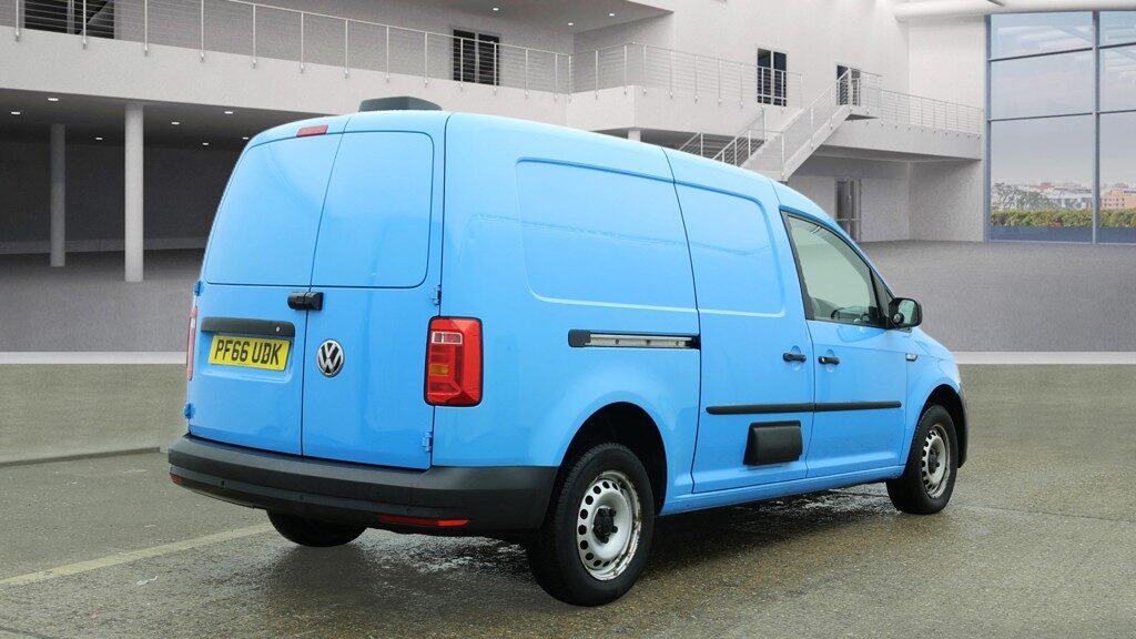 Used Volkswagen Caddy Maxi 2016 for sale - 77608017: Photo 4